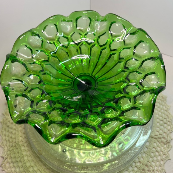 Fenton Ruffled Thumbprint Emerald Green Pedestal Candy Dish Elegant - Picture 5 of 16